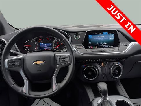 Used 2020 Chevrolet Blazer LT image 9