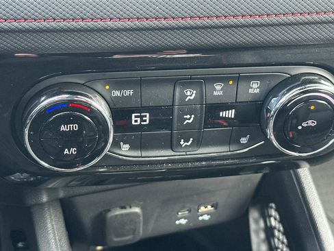 Used 2024 Chevrolet TrailBlazer RS w/ Convenience Package image 20