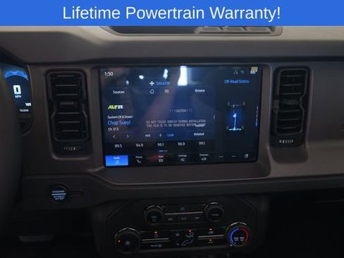 New 2025 Ford Bronco 4-Door image 23