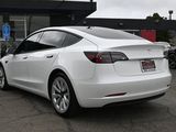 Used 2022 Tesla Model 3 Standard Range image 3