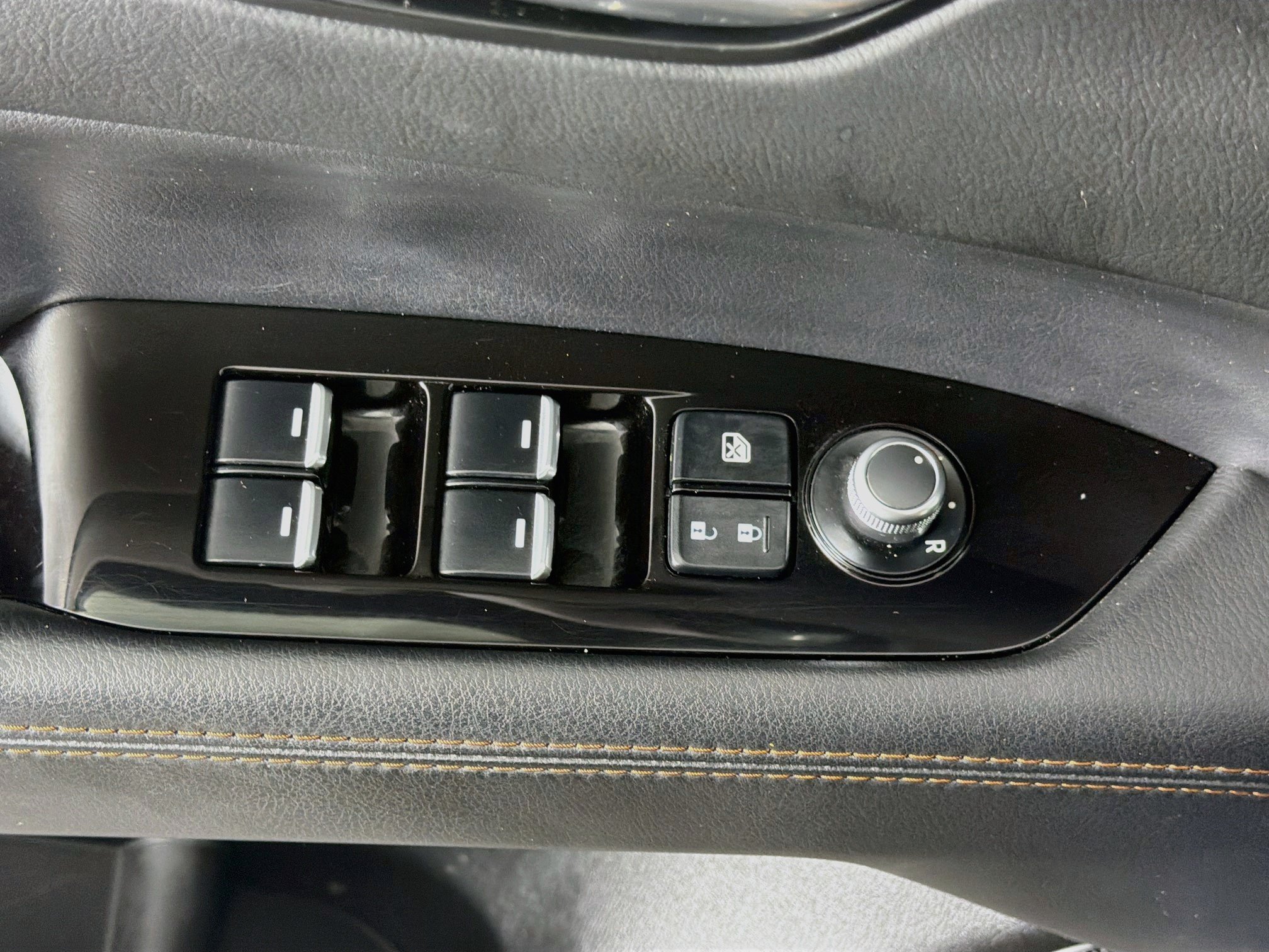 Used 2023 MAZDA CX-5 AWD 2.5 S w/ Premium Package image 15