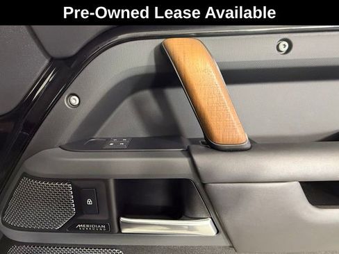 Used 2023 Land Rover Defender 110 X image 36