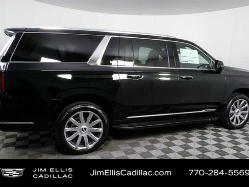 New 2026 Cadillac Escalade ESV 4WD w/ LPO, Floor Liner Package image 2