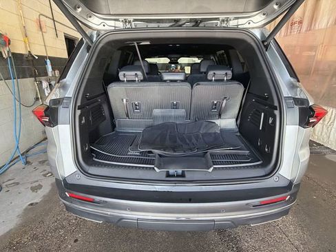 Certified 2025 Buick Enclave Preferred w/ LPO, Floor Liner Package AWD/4WD image 25