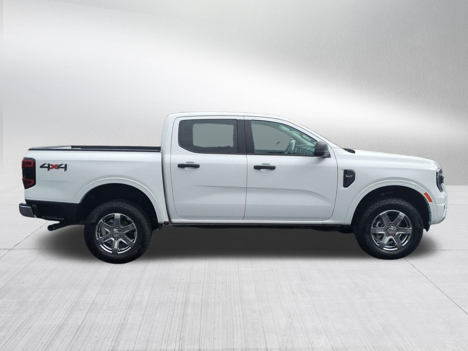 Used 2025 Ford Ranger XLT w/ Advanced Towing Package AWD/4WD image 6