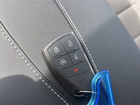 New 2026 Chevrolet Traverse LT w/ Driver Confidence Package image 41