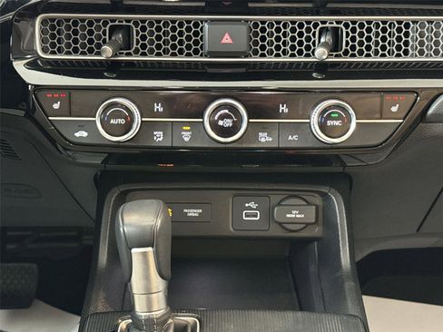 Used 2024 Honda Civic EX image 17