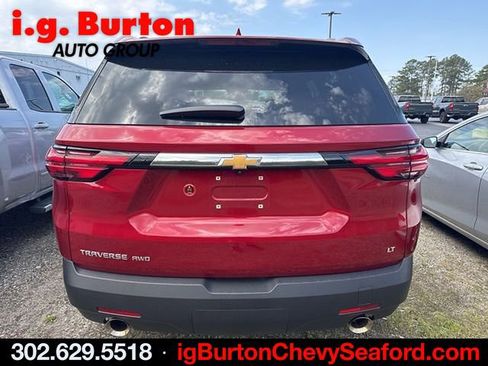 Used 2023 Chevrolet Traverse LT w/ LPO, Floor Liner Package image 5
