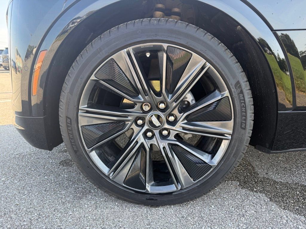 Certified 2025 Cadillac Lyriq Sport w/ Nappa Leather Package AWD/4WD image 15