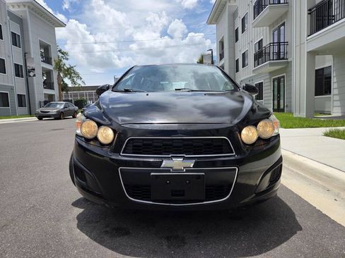 Used 2016 Chevrolet Sonic LT FWD image 2