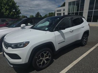 Used 2024 Jeep Compass Limited w/ Sun and Sound Group