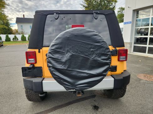 Used 2012 Jeep Wrangler Sahara AWD/4WD image 14