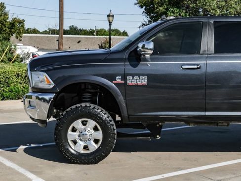 Used 2016 RAM 2500 Laramie image 12