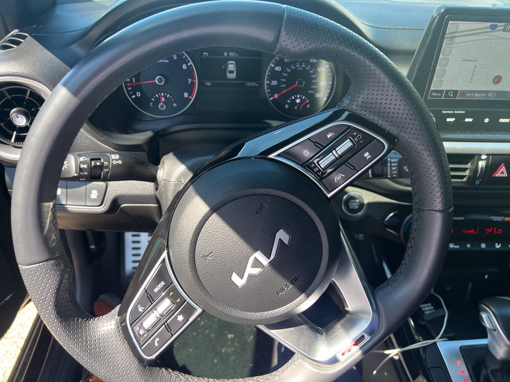 Used 2023 Kia Forte GT-Line w/ GT-Line Premium Package FWD image 5