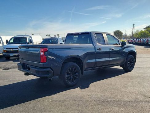 Used 2020 Chevrolet Silverado 1500 Custom w/ Custom Value Package image 6