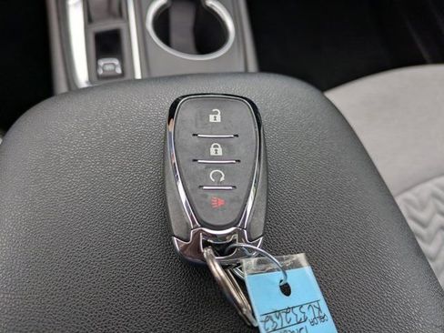 Used 2024 Chevrolet Equinox LS w/ Midnight Edition image 27