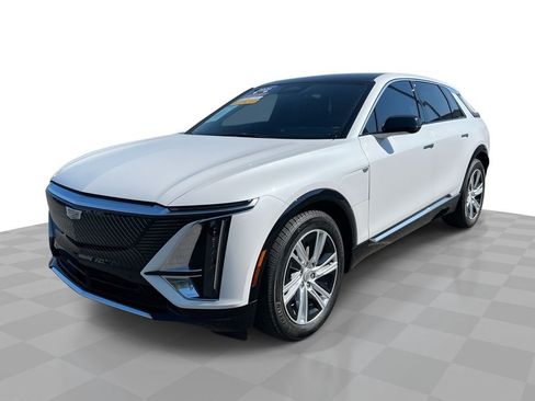 Certified 2024 Cadillac Lyriq Tech RWD image 1