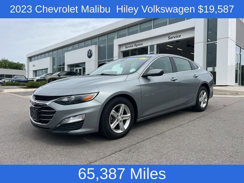 Used 2023 Chevrolet Malibu LT FWD image 1