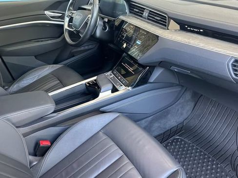 Used 2021 Audi e-tron Premium w/ Convenience Plus Package AWD/4WD image 16