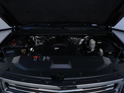 Used 2015 Chevrolet Tahoe LTZ AWD/4WD image 39