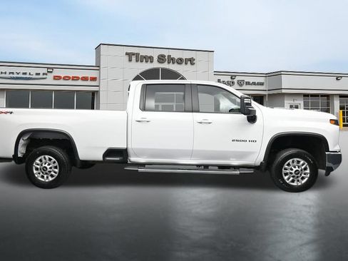Used 2025 Chevrolet Silverado 2500 LT w/ Convenience Package AWD/4WD image 6