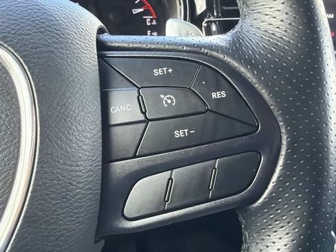 Used 2024 Dodge Durango GT RWD image 28