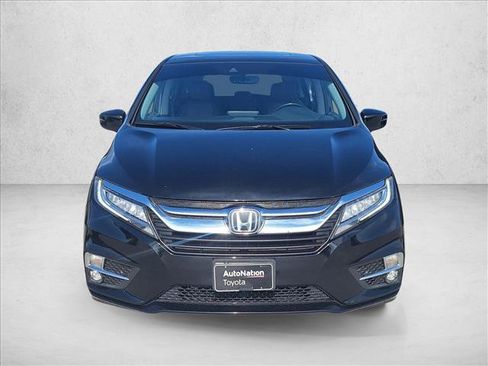 Used 2018 Honda Odyssey Touring image 5