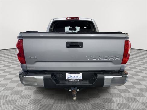 Used 2020 Toyota Tundra SR5 w/ SR5 Upgrade Package AWD/4WD image 8