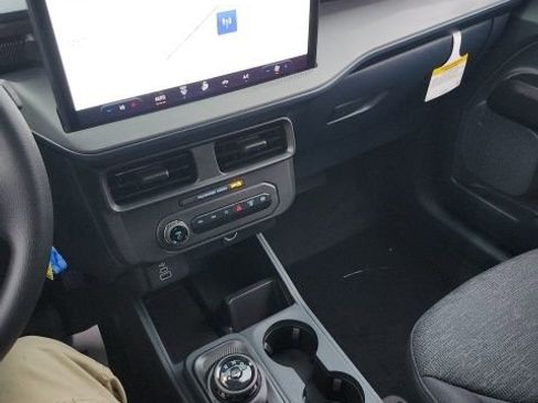 New 2026 Ford Maverick XL image 37