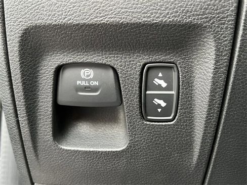 Certified 2019 RAM 1500 Big Horn image 23