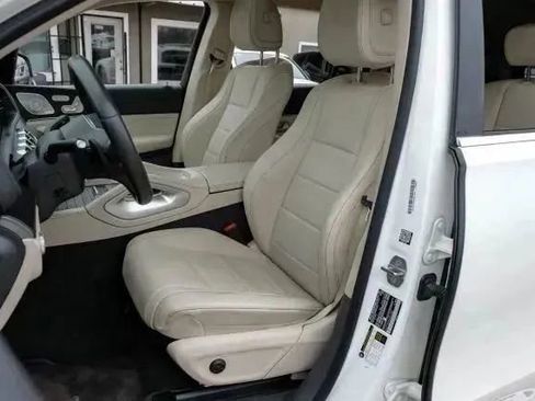 Used 2020 Mercedes-Benz GLS 450 4MATIC image 37