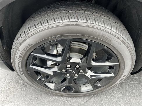 Certified 2024 Chevrolet Traverse RS image 18