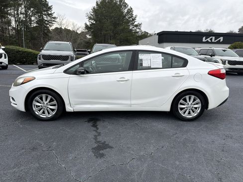 Used 2016 Kia Forte LX w/ LX Popular Plus Package image 4