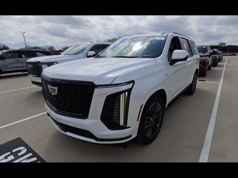 Used 2025 Cadillac Escalade Sport Platinum image 7