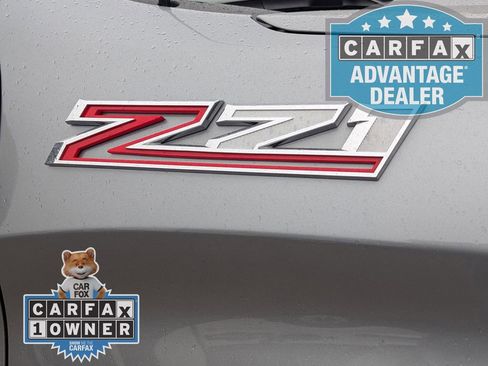 Used 2025 Chevrolet Silverado 1500 LT Trail Boss w/ Convenience Package II AWD/4WD image 34