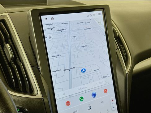 Used 2024 Ford Edge SEL image 22