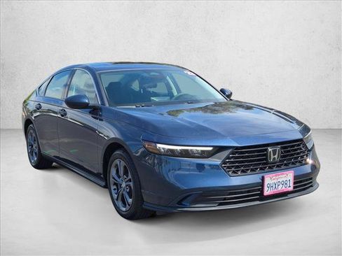 Used 2023 Honda Accord EX image 3