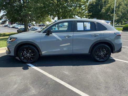 Used 2025 Honda HR-V Sport image 6