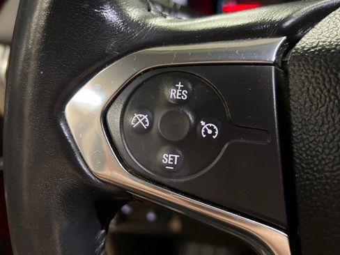 Used 2019 Chevrolet Traverse LT image 29