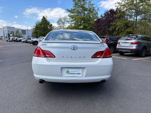 Used 2005 Toyota Avalon XL FWD image 7