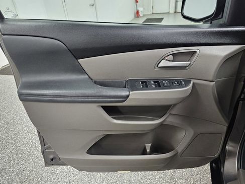 Used 2013 Honda Odyssey EX-L image 13