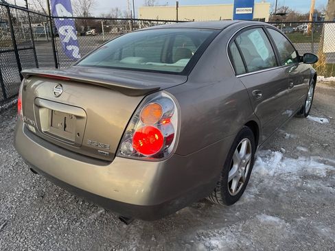 Used 2003 Nissan Altima 3.5 SE w/ (SPT) Sport Pkg image 5