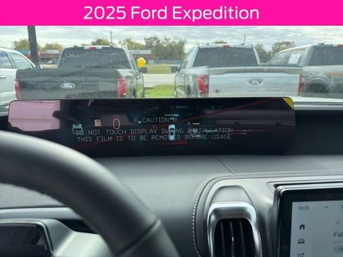 New 2025 Ford Expedition Platinum w/ Driver's Package AWD/4WD image 25