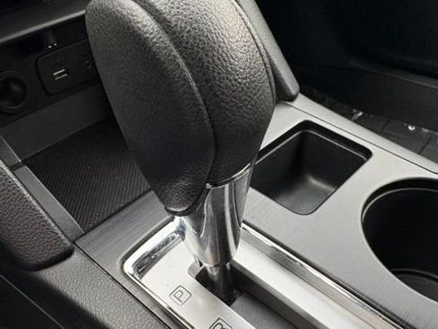 Used 2018 Subaru Outback 2.5i AWD/4WD image 21