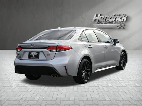 Used 2024 Toyota Corolla SE image 10