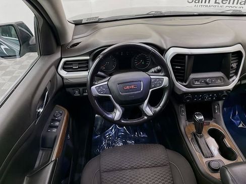 Used 2019 GMC Acadia SLE image 23