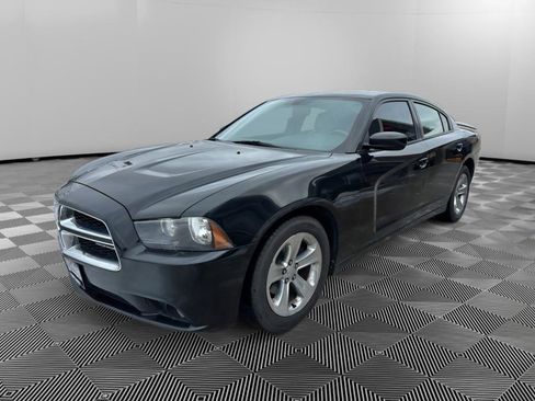 Used 2013 Dodge Charger SXT Plus image 7