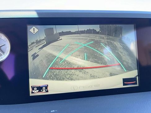 Used 2020 Lexus ES 350 w/ Premium Package image 17