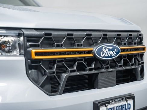 Used 2026 Ford Maverick Tremor image 13