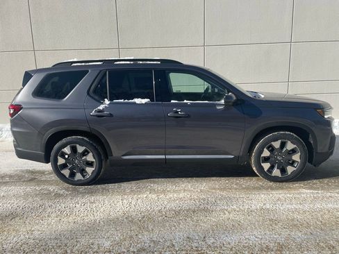 New 2026 Honda Pilot Touring image 5